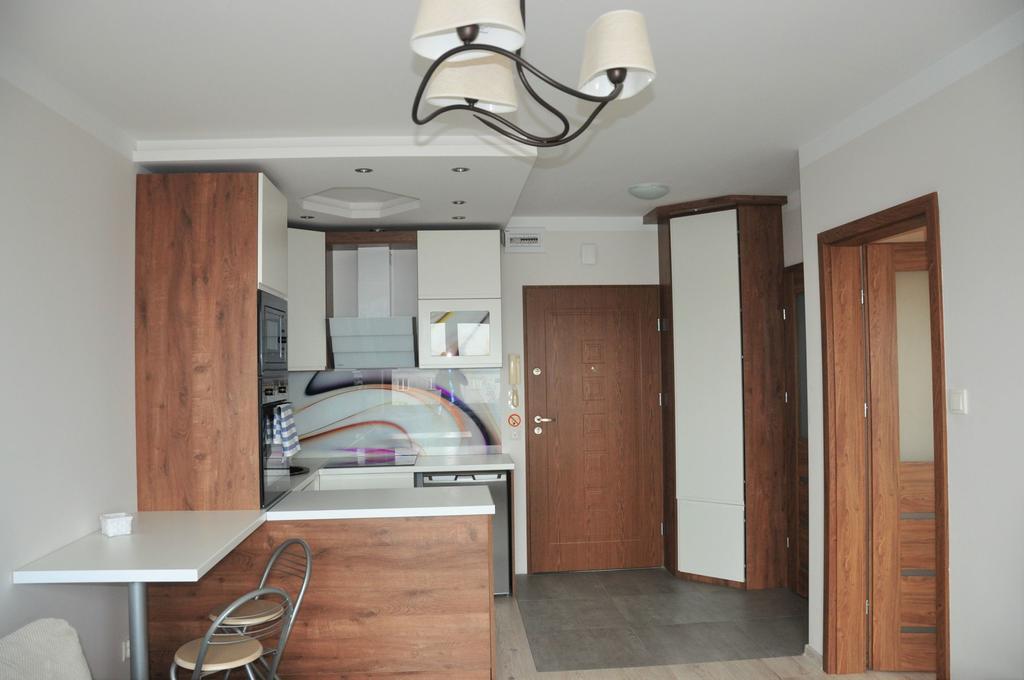 Konarskiego Apartments 스와프스크 객실 사진