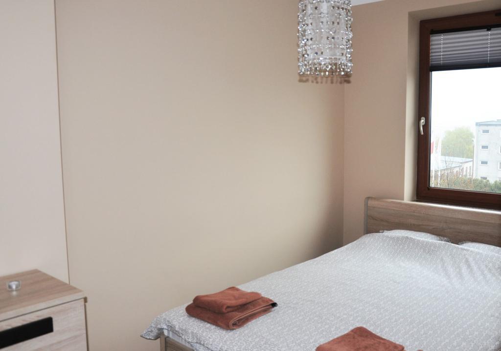 Konarskiego Apartments 스와프스크 객실 사진